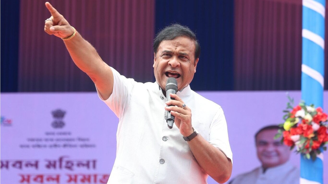 "আমি অসম খন নেপাল অথবা বাংলাদেশ হ’বলৈ নিদিওঁ। অসমত শিক্ষিত যুৱকযুৱতী থাকিলে নেপাল অথবা বাংলাদেশ কেতিয়াও নহয়"।