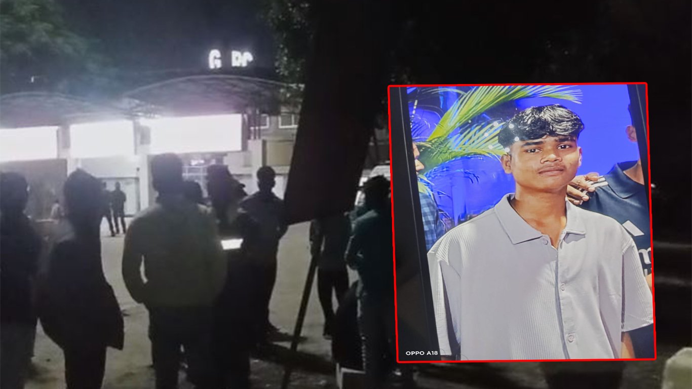 মৰ্মান্তিক! পৰীক্ষা দি ঘৰলৈ উভতাৰ পথত ট্ৰেক্টৰৰ খুন্দাত নিহত মেধাৱী ছাত্ৰৰ