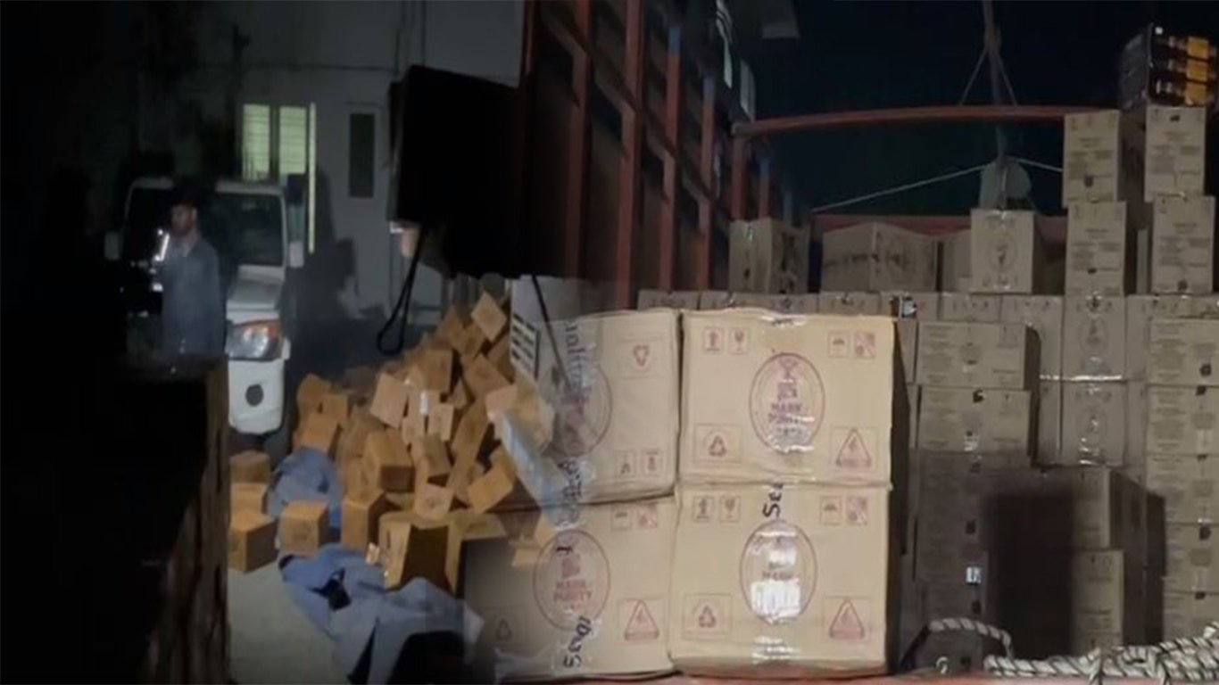 খানাপাৰাত জব্দ বুজন পৰিমাণৰ বিলাতী সুৰা