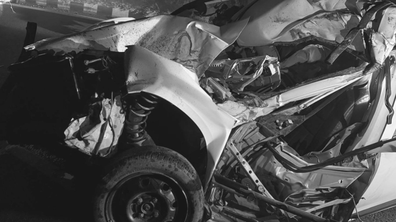 যোৰহাটৰ চতাইত ভয়ংকৰ পথ দুৰ্ঘটনা।